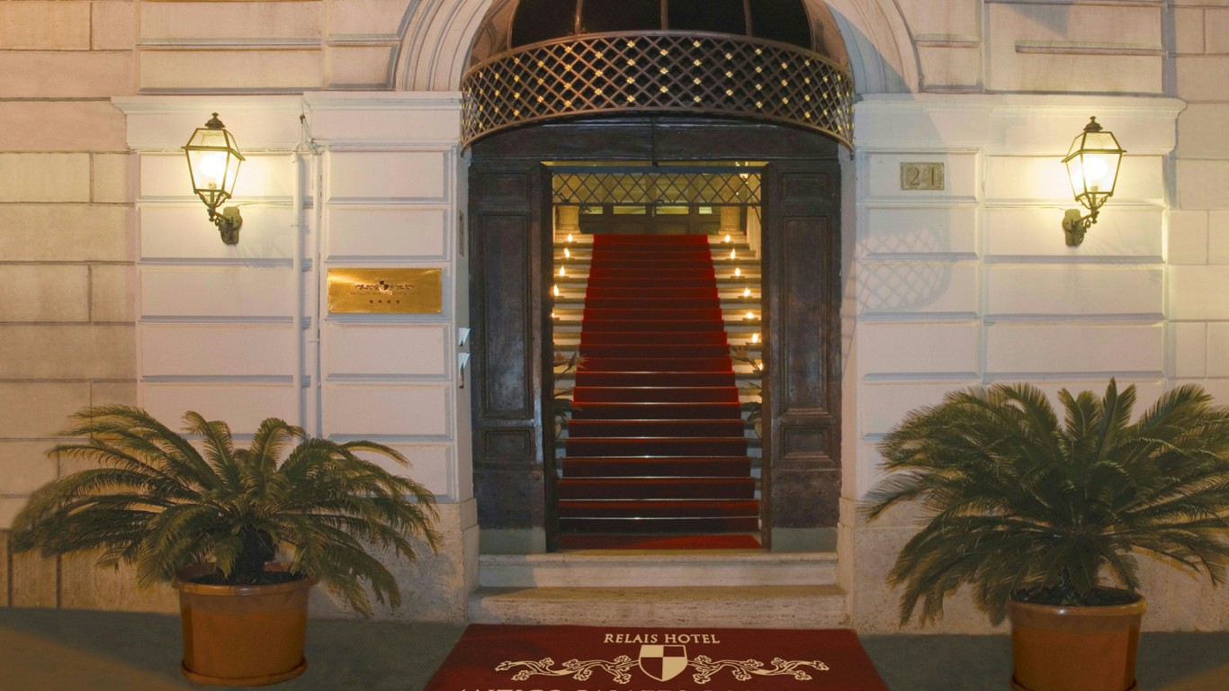 hotel-antico-palazzo-rospigliosi-roma-hotel-entrada-1